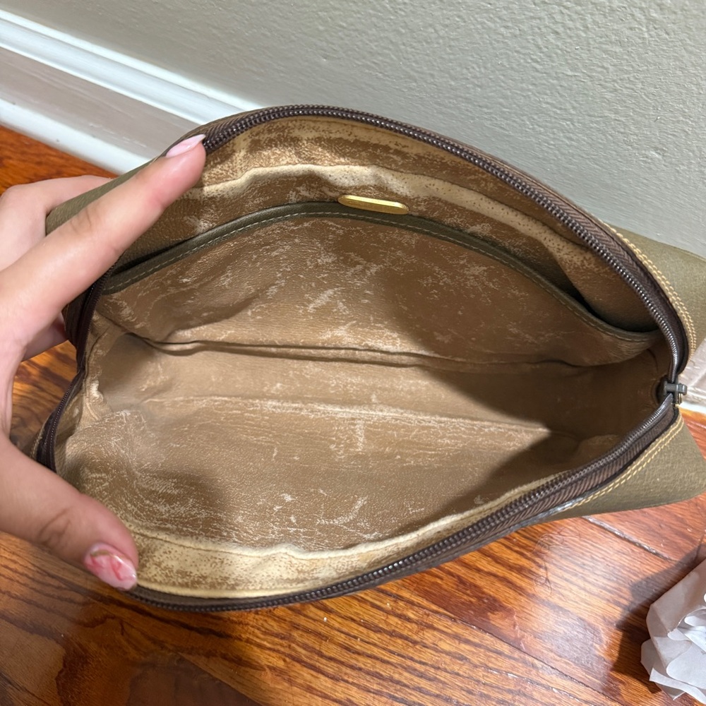 Gucci Plus Vintage Toiletry Bag - Picture 7 of 9